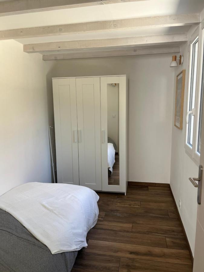 Maisonnette Avec Petite Foret Valréas Buitenkant foto